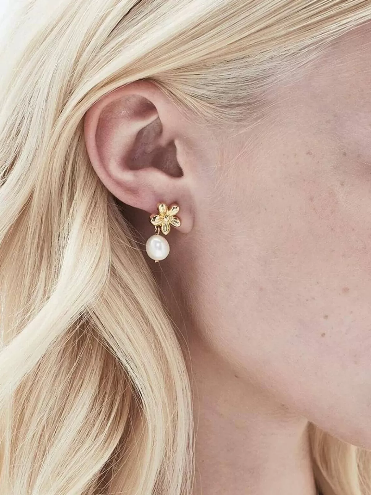 Jolie & Deen Earrings | Jewellery | Belinda Pearl Earrings - Gold