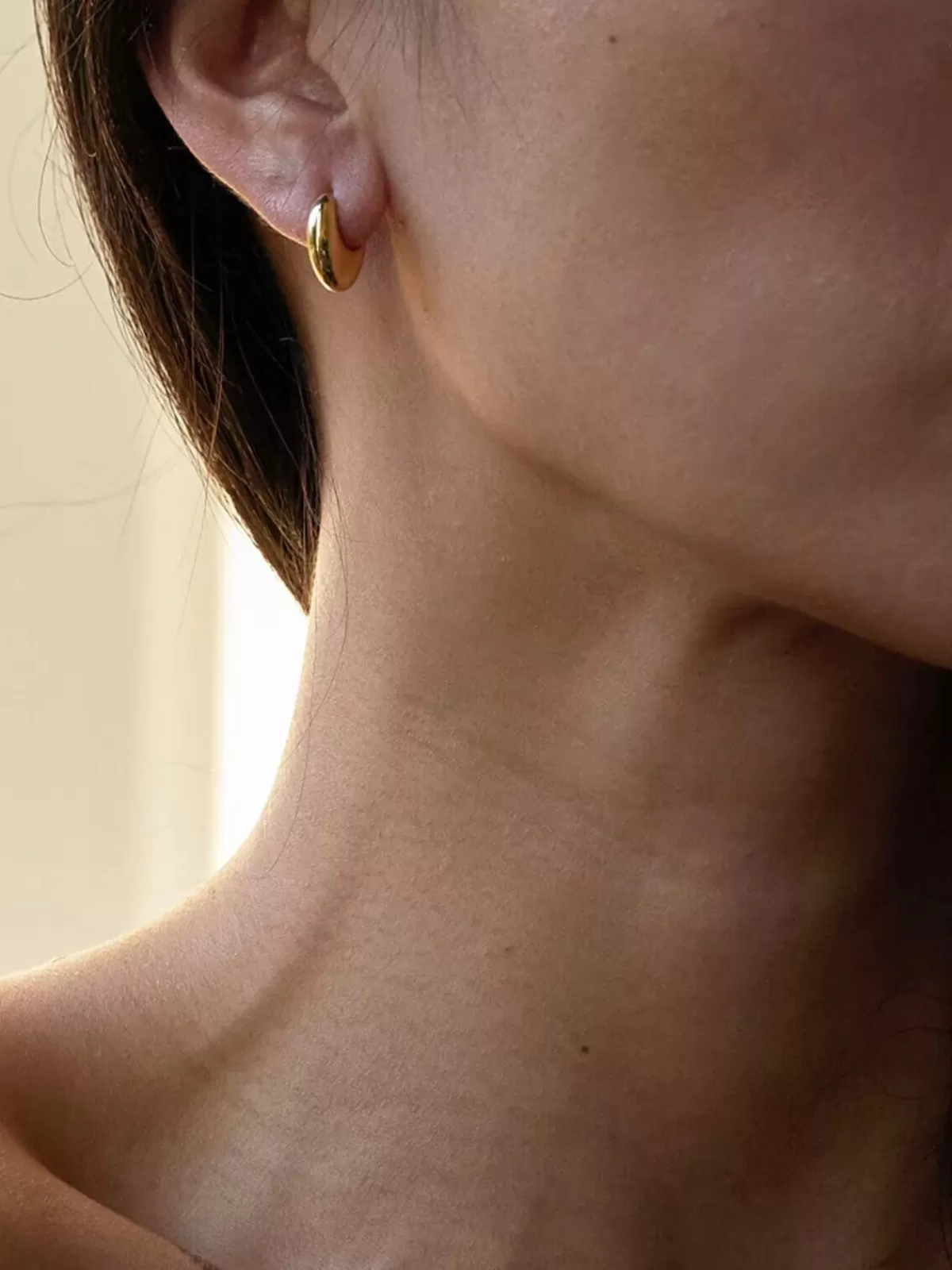 Jolie & Deen Earrings | Jewellery | Kiko Sleepers - Gold