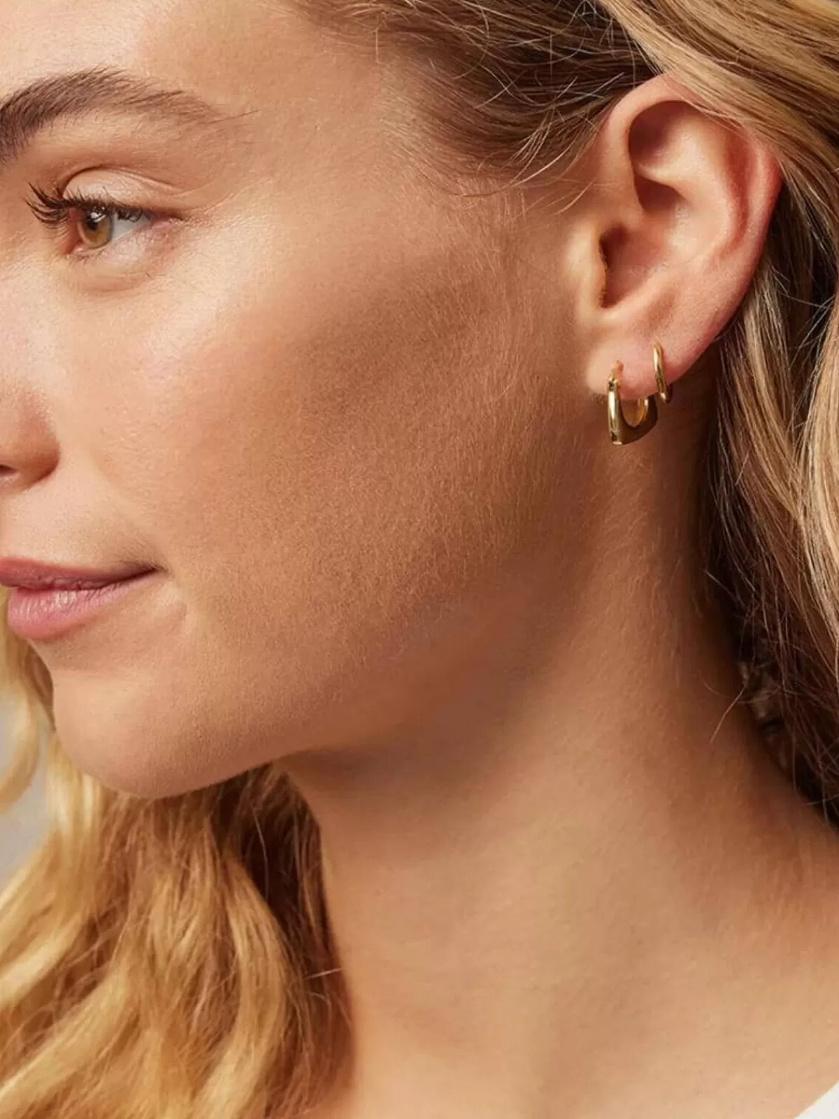 Jolie & Deen Earrings | Jewellery | Mackenzie Sleepers - Gold