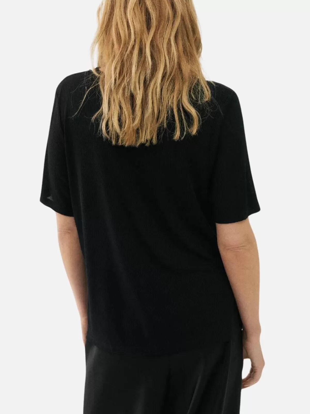 Silk Laundry Tops | Ribbed T-Shirt - Black