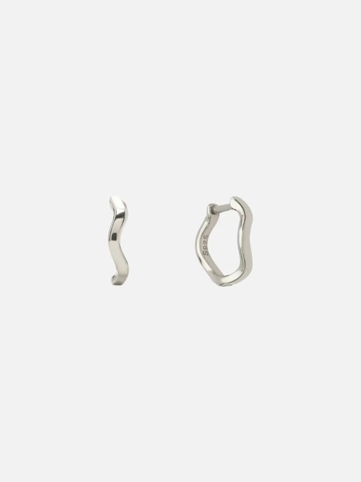 Saint Valentine Earrings | Jewellery | Vera Wave Huggies - Silver